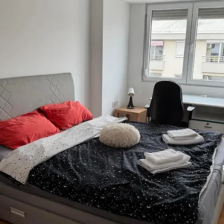 Centric Solis 38 Apartment